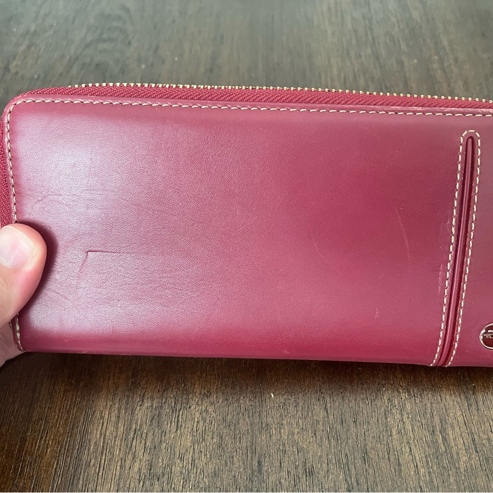 Tumi Wallet